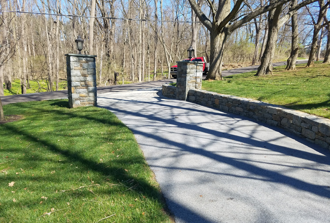 ENTRANCE PIERS & WALLS